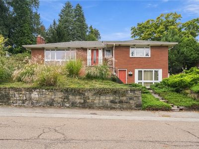 Property at 457 Longvue Dr, New Kensington, PA