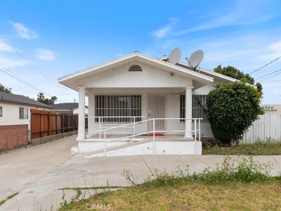 2739 Jackson Ave