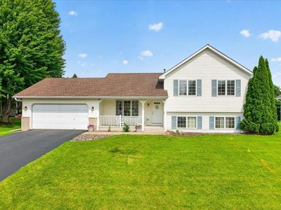 732 Marie Ct