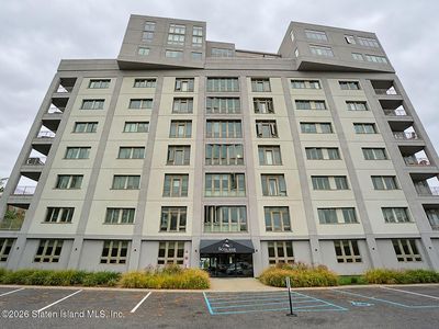 90 Bay Street Lndg APT 7C