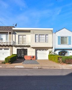 233 Beverly St