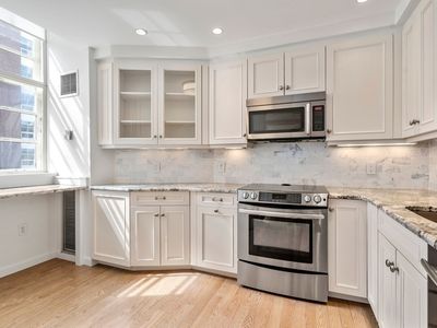 106 13th St APT 316