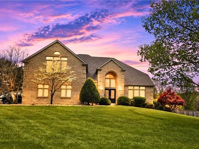 220 William Dr