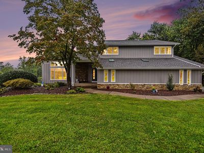 16 Elray Rd