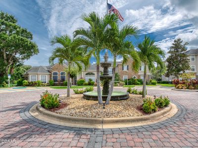 940 Village Trl UNIT 2-207