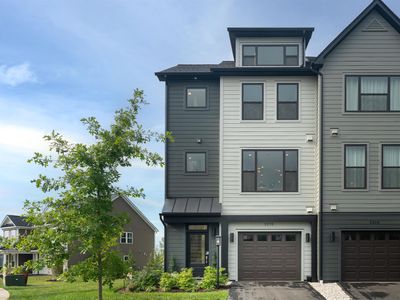 2270 Fowler Cir