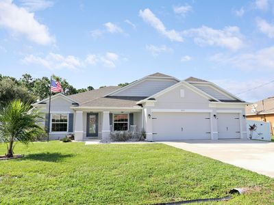 5515 NW Whitecap Road