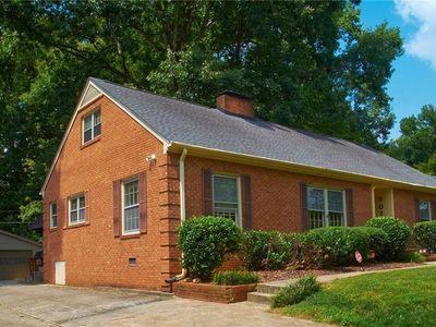 907 Onslow Dr