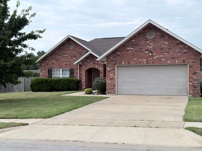 3843 W Cloverleaf Terrace
