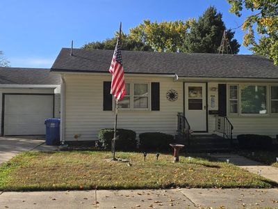 Property at 804 2nd St, Charles City, IA