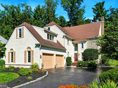 234 Trianon Ln