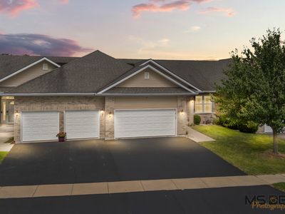 Property at 715 Winding Trl #4, Genoa, IL
