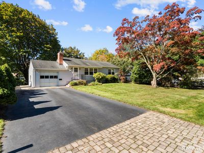 12 Palmer Woods Circle