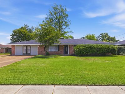 563 Jefferson Dr