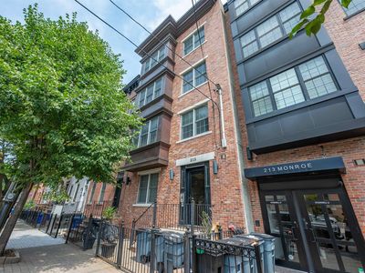 215 Monroe St #1