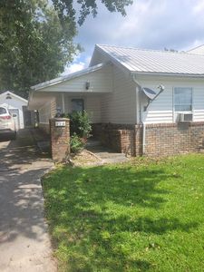124 Jackson Ave SW