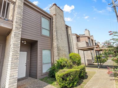 11280 Braes Forest Dr APT 105