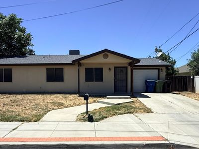 613 Follett Street