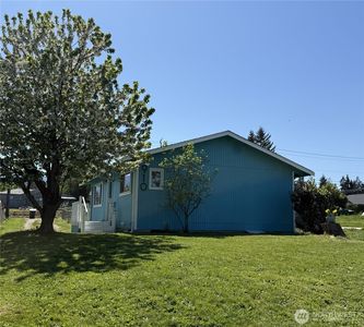 910 W 16th Street