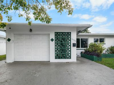 4402 NW 44th Ave