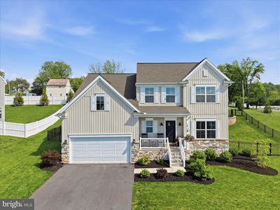 Property at 28 Lee Dr, Stevens, PA