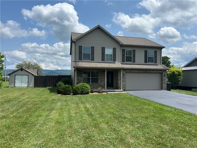 729 Skylark Dr