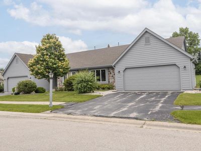 W178N9858 Riversbend CIRCLE E E #D-95