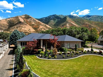 357 S Aspen Dr