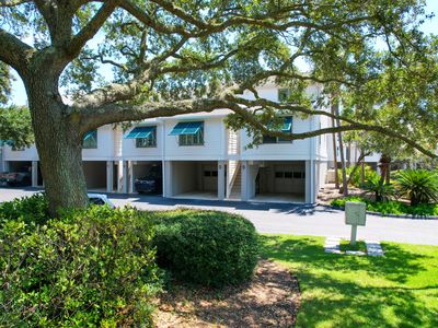 63 Beach Club Villas
