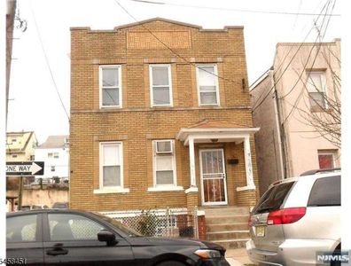 37 Corabelle Ave