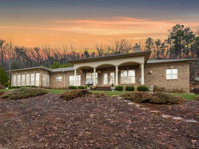 1775 Ridgeview Lake Rd