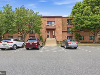 55204 Delaire Landing Rd #204