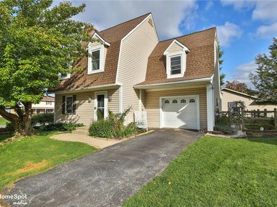 Property at 1862 Falcon Dr, Bethlehem, PA