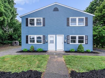22 Maple Ave