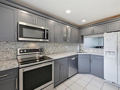 7500 NW 17th St #110