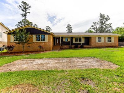 2505 Rolling Hill Dr