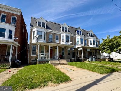 257 W Jackson St