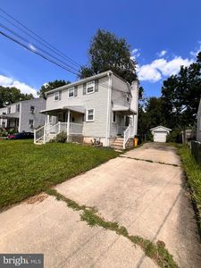 10 Iowana Ave