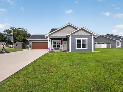 Property at 965 N Hickman St, Centralia, MO
