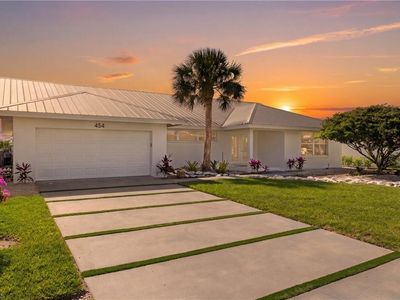 454 Flamingo AVE