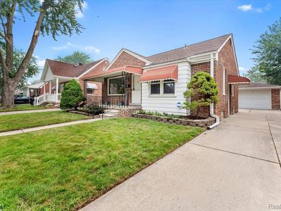 4191 Duplex Ave