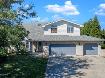 8220 Rutherford Dr