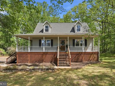 3229 Colvin Rd