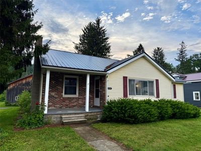 14448 Main St