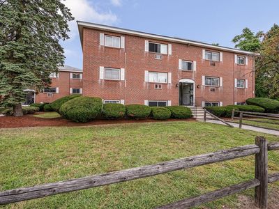 7 Glen Ave Unit 7