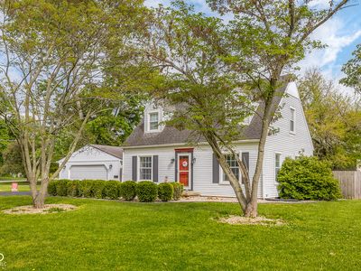 1301 Laurel Dr