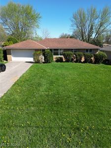 333 E Ridgewood Dr