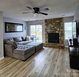 8291 Golf Ridge Dr