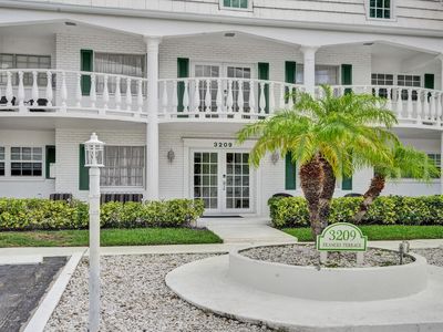 3209 NE 36TH Street #3C