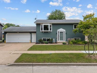 2613 S Jason Dr